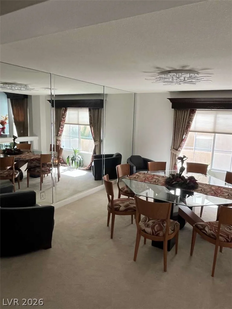 8728 Castle Hill, Las Vegas, NV 89129