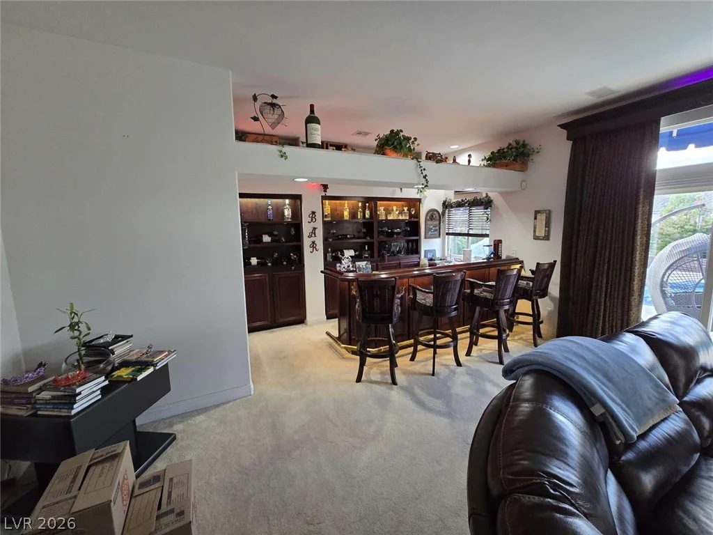 8728 Castle Hill, Las Vegas, NV 89129
