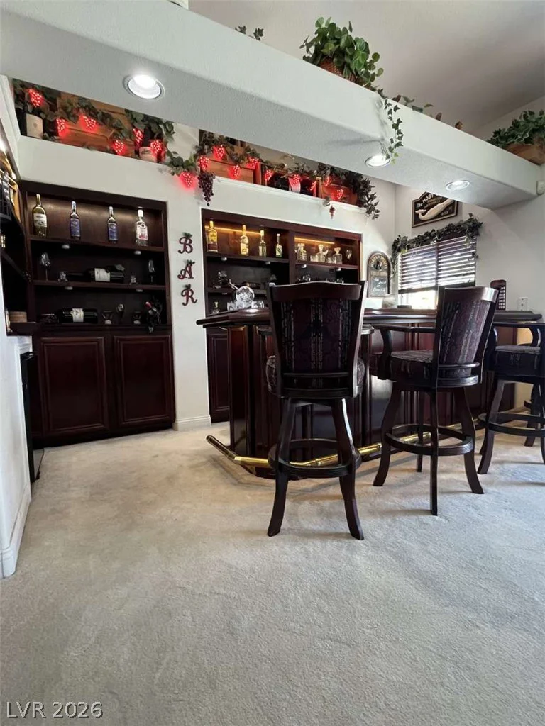 8728 Castle Hill, Las Vegas, NV 89129
