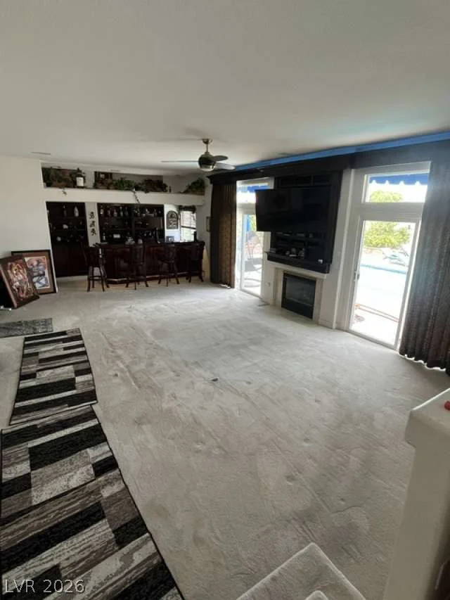 8728 Castle Hill, Las Vegas, NV 89129