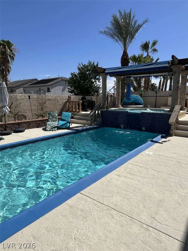 8728 Castle Hill, Las Vegas, NV 89129