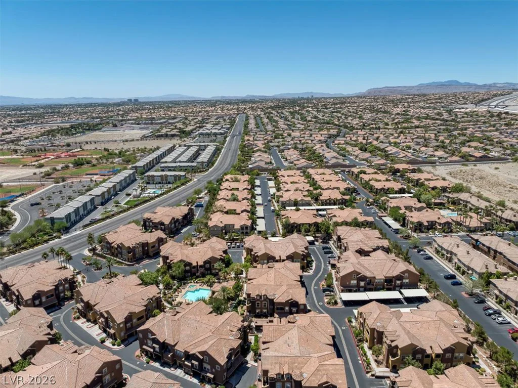 3975 Hualapai, Las Vegas, NV 89129