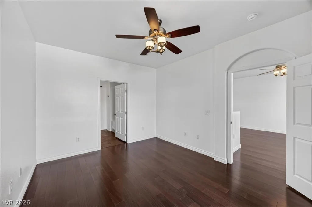 3975 Hualapai, Las Vegas, NV 89129