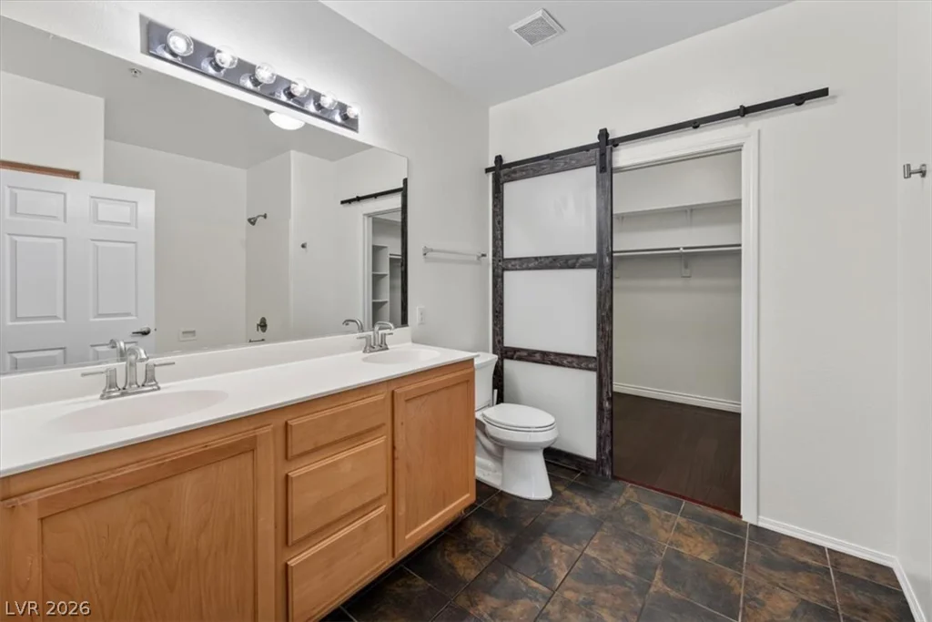 3975 Hualapai, Las Vegas, NV 89129