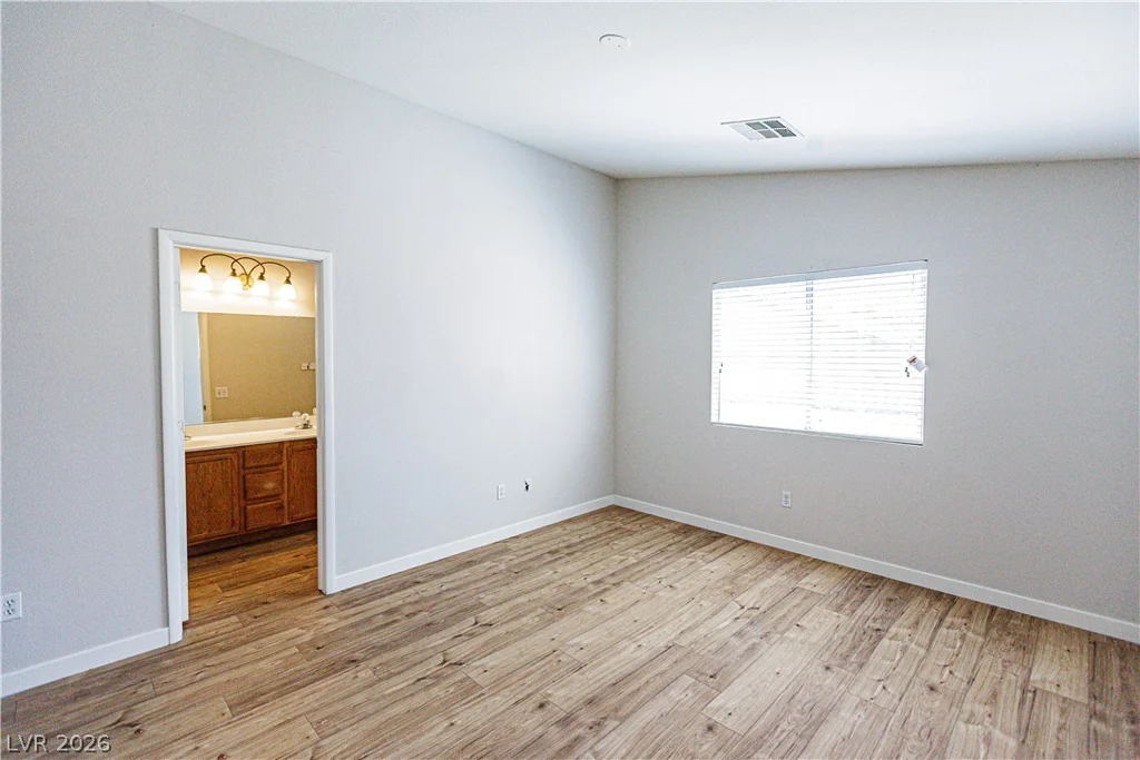 4205 Delhi, North Las Vegas, NV 89032
