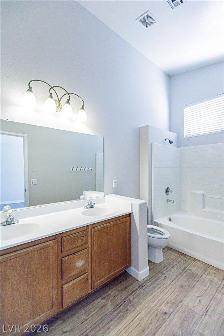 4205 Delhi, North Las Vegas, NV 89032