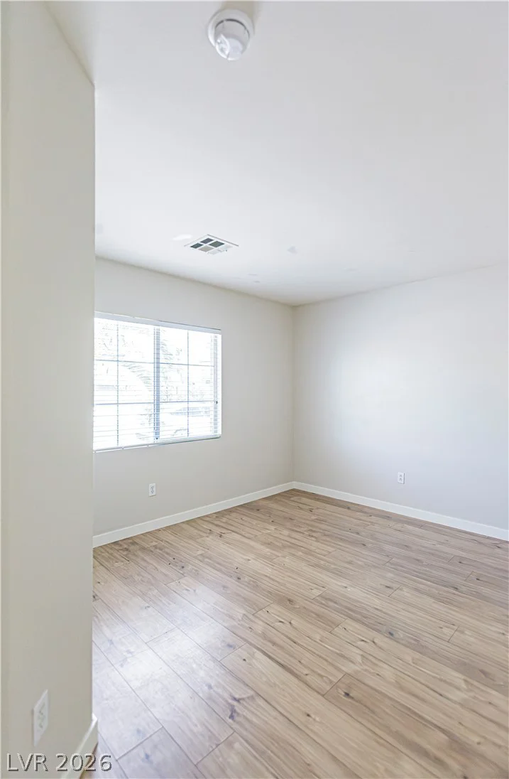 4205 Delhi, North Las Vegas, NV 89032
