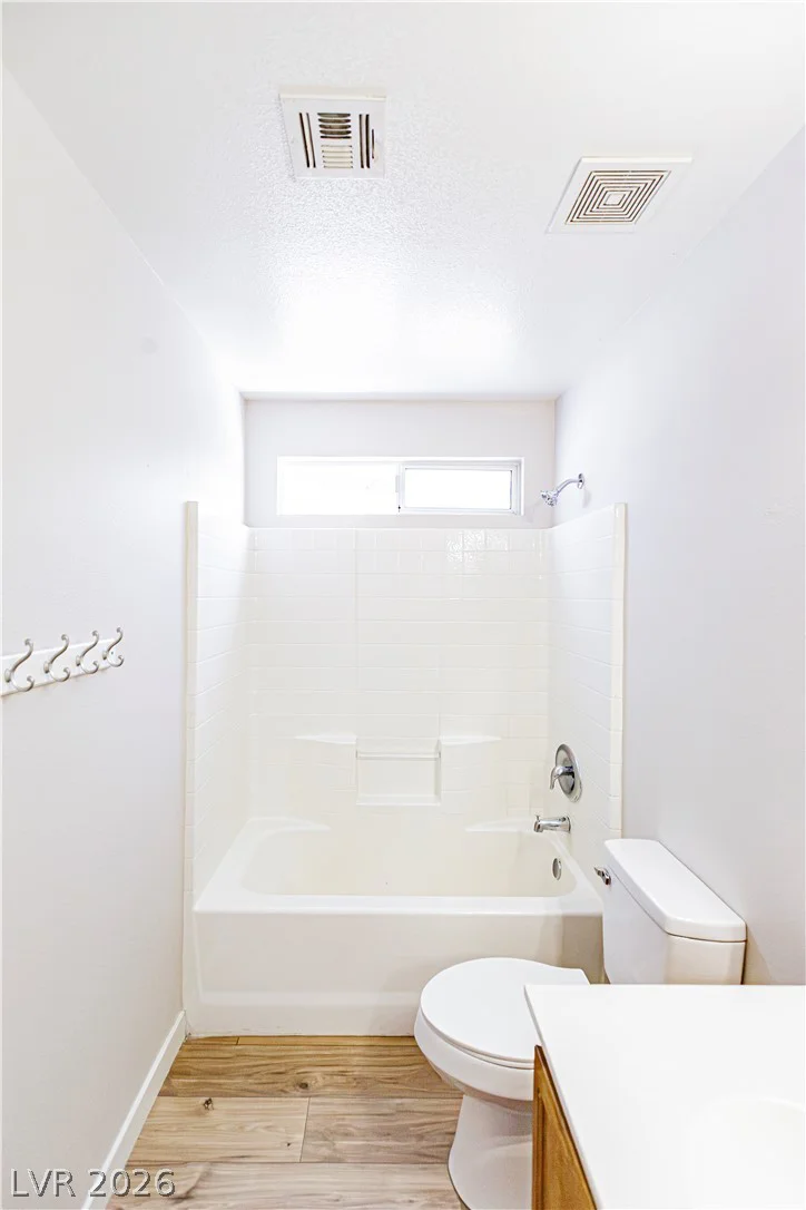 4205 Delhi, North Las Vegas, NV 89032
