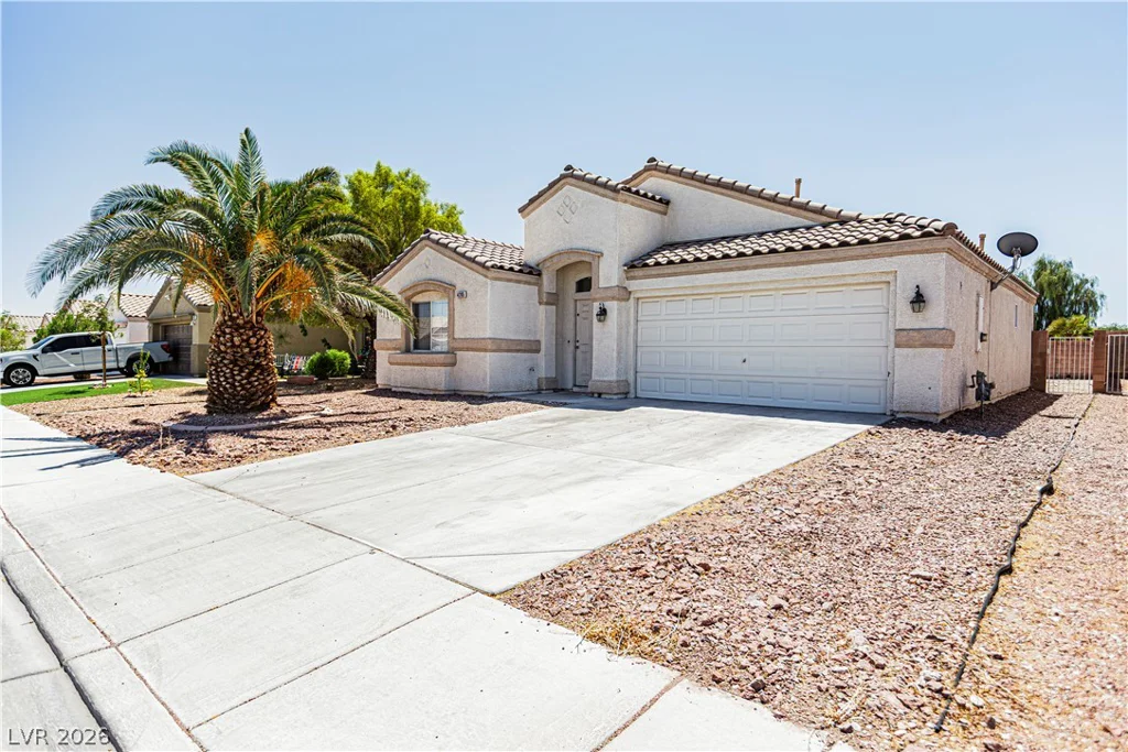 4205 Delhi, North Las Vegas, NV 89032