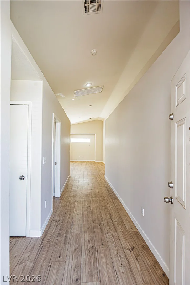 4205 Delhi, North Las Vegas, NV 89032