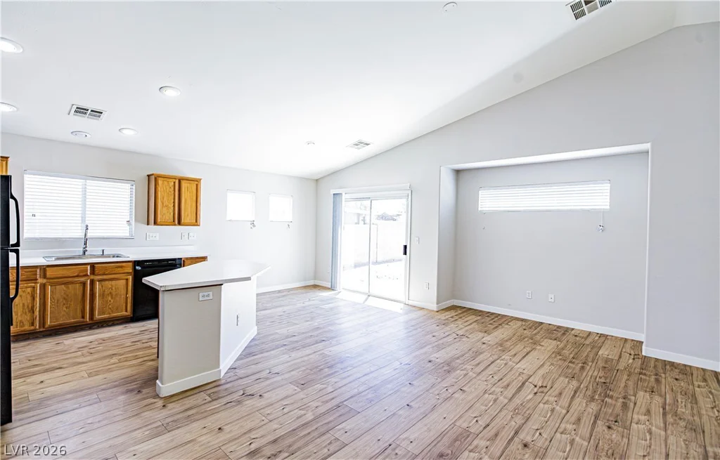 4205 Delhi, North Las Vegas, NV 89032