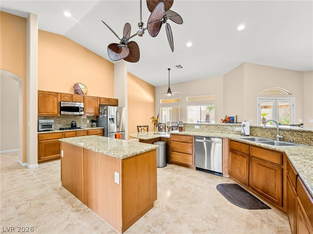 6524 Colossal Cave, Las Vegas, NV 89131