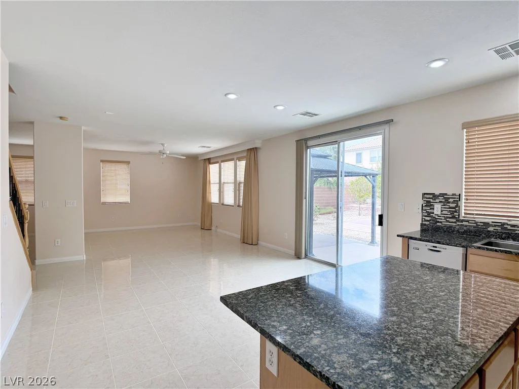 6729 Sea Swallow, North Las Vegas, NV 89084