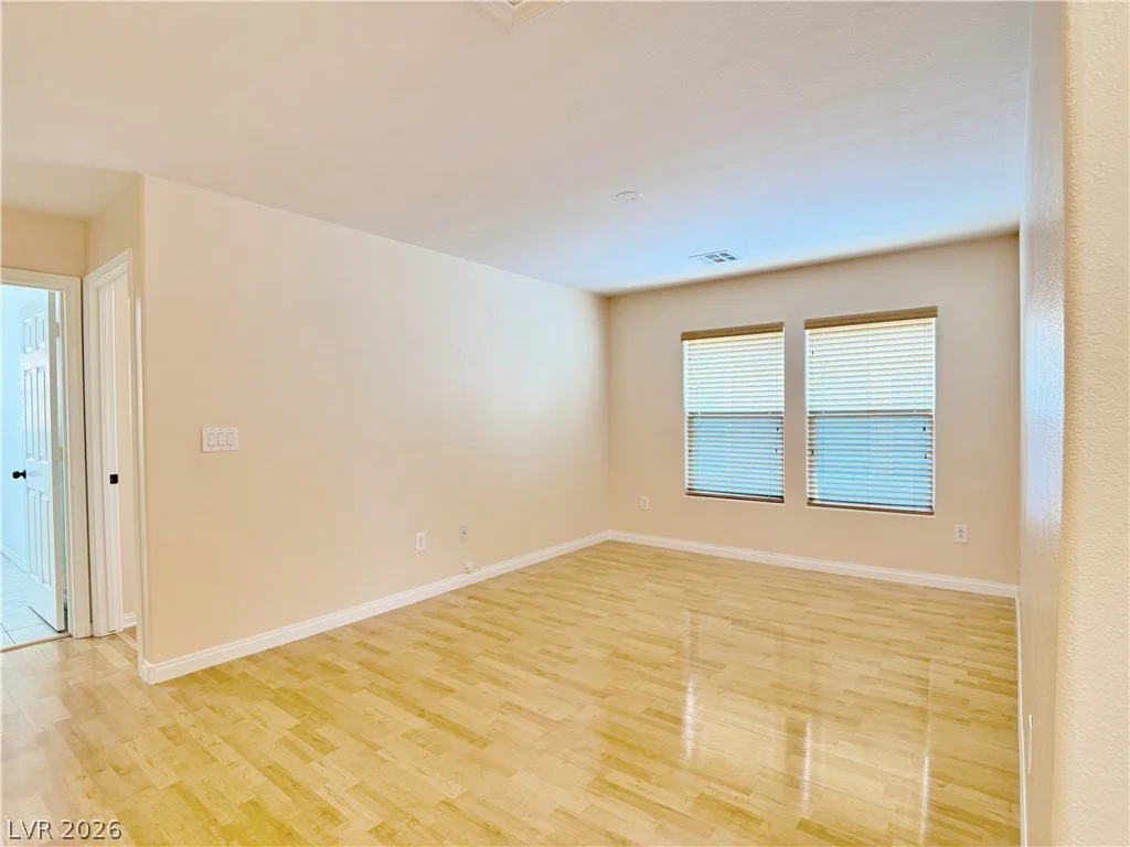 6729 Sea Swallow, North Las Vegas, NV 89084