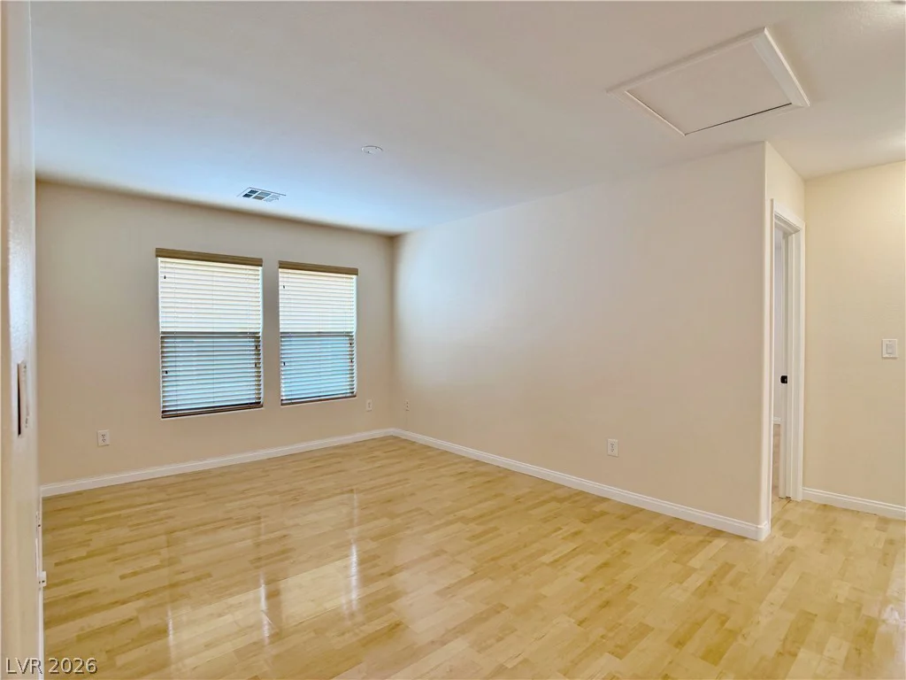 6729 Sea Swallow, North Las Vegas, NV 89084