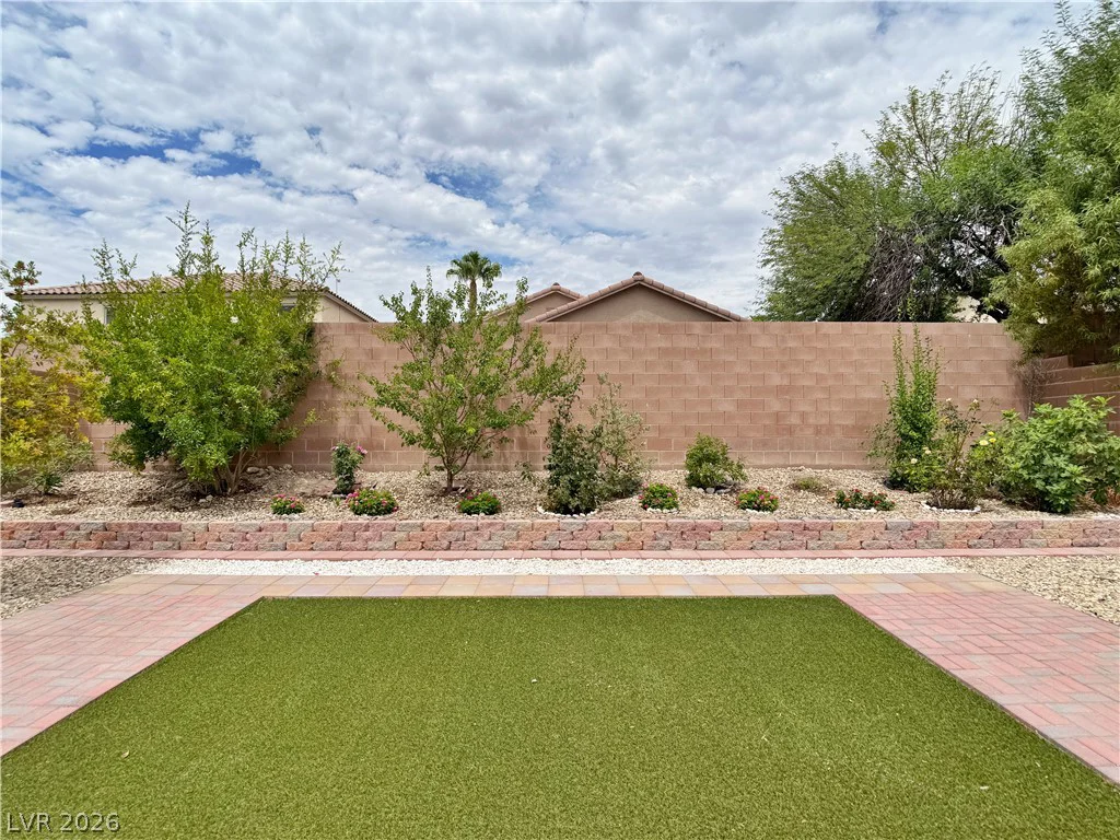 6729 Sea Swallow, North Las Vegas, NV 89084