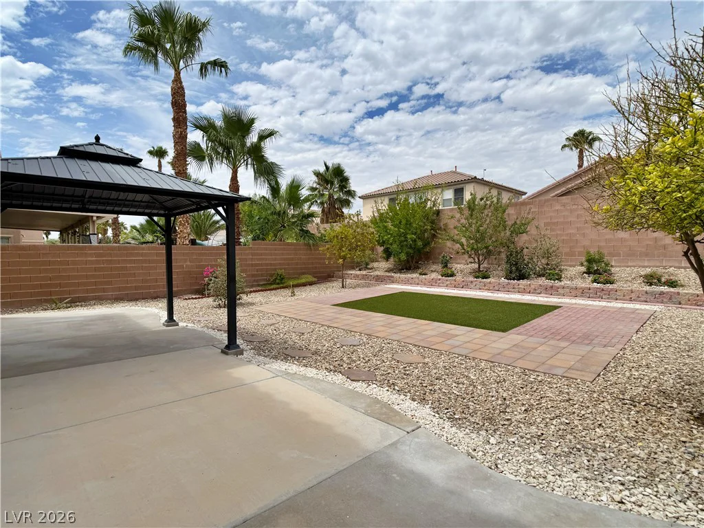 6729 Sea Swallow, North Las Vegas, NV 89084