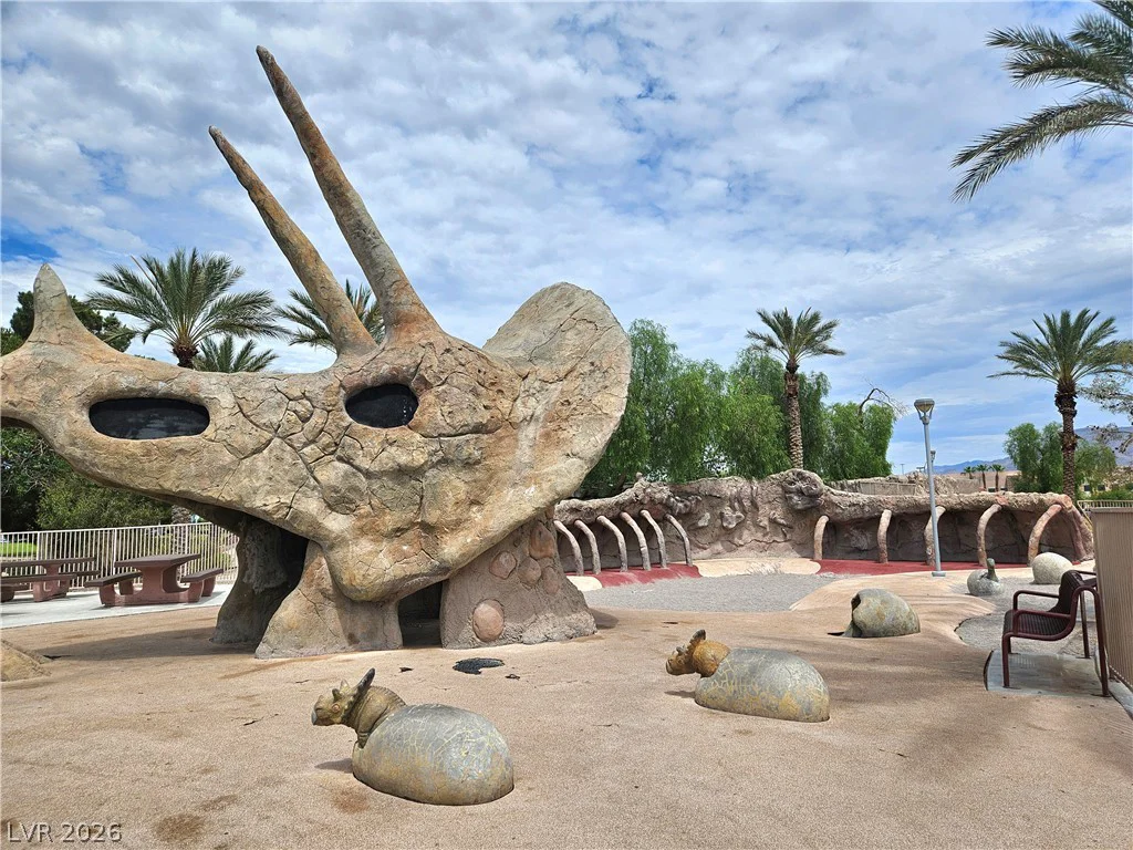6729 Sea Swallow, North Las Vegas, NV 89084