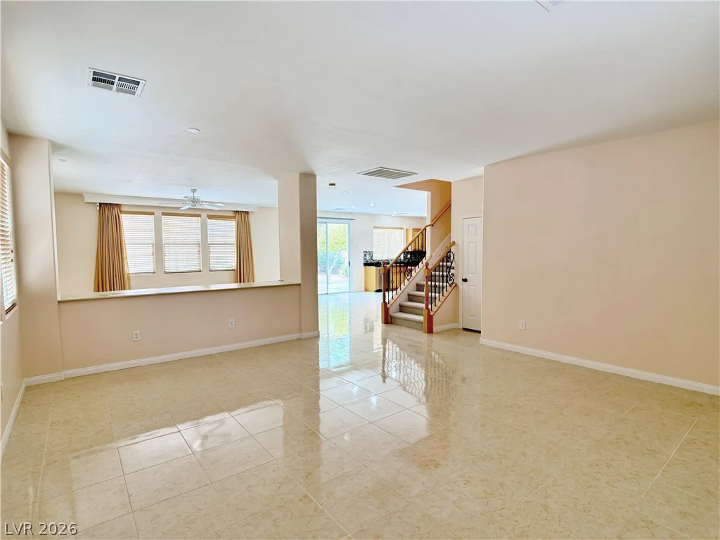 6729 Sea Swallow, North Las Vegas, NV 89084