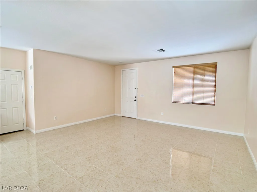 6729 Sea Swallow, North Las Vegas, NV 89084