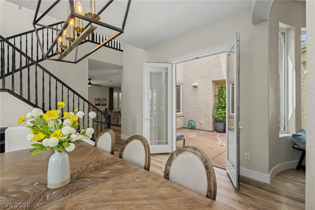 7423 Bretton Oaks, Las Vegas, NV 89166