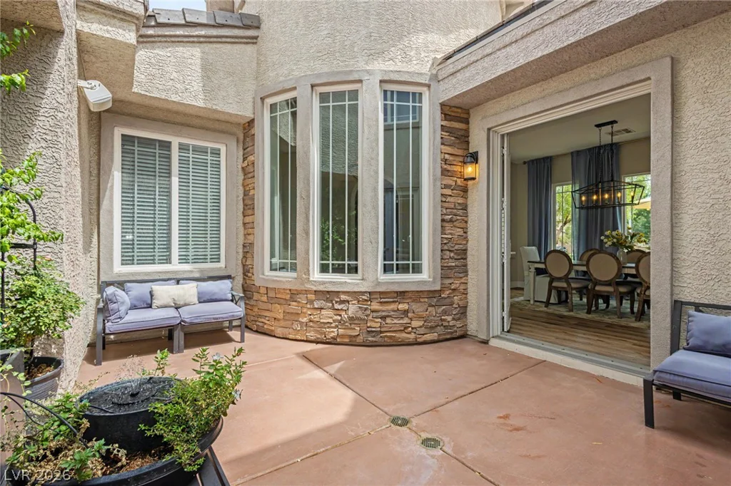 7423 Bretton Oaks, Las Vegas, NV 89166