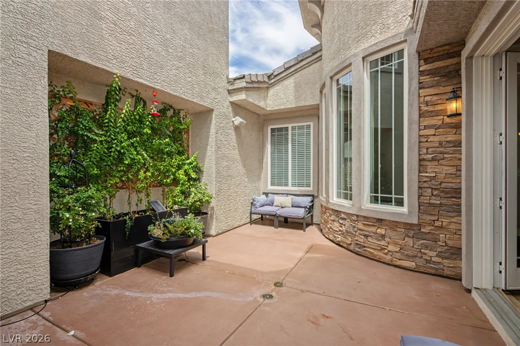 7423 Bretton Oaks, Las Vegas, NV 89166