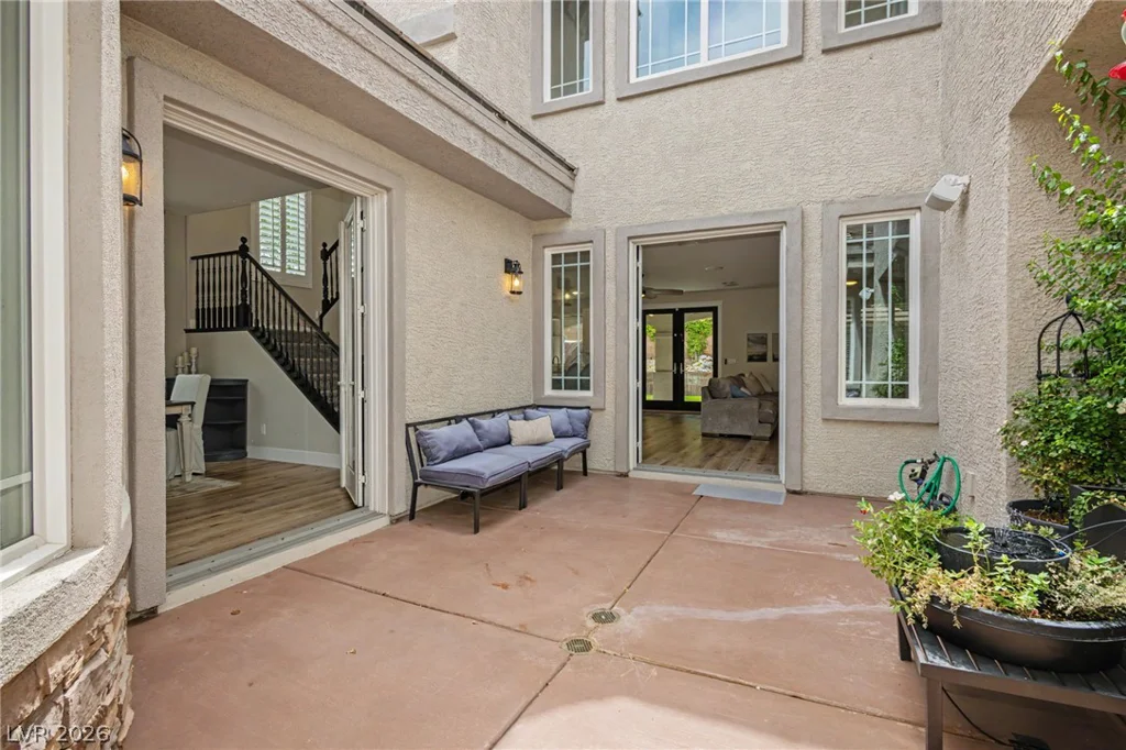 7423 Bretton Oaks, Las Vegas, NV 89166