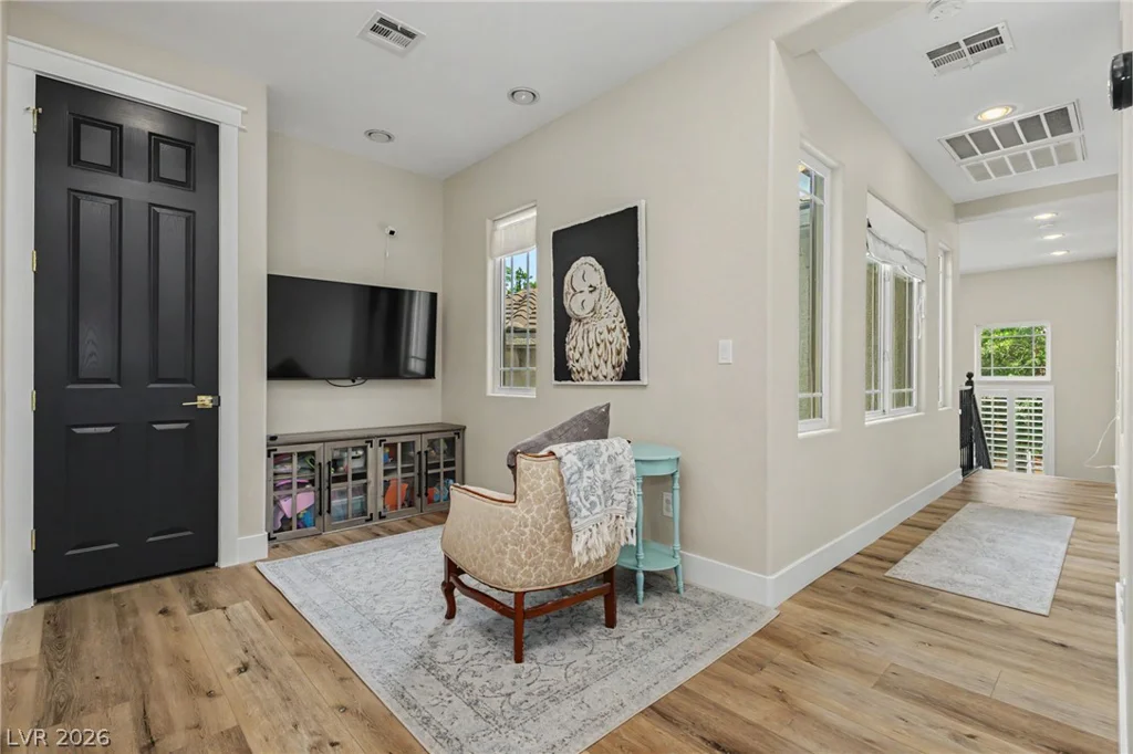 7423 Bretton Oaks, Las Vegas, NV 89166
