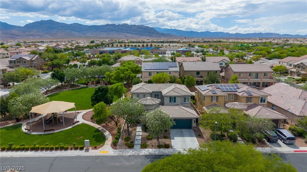 7423 Bretton Oaks, Las Vegas, NV 89166