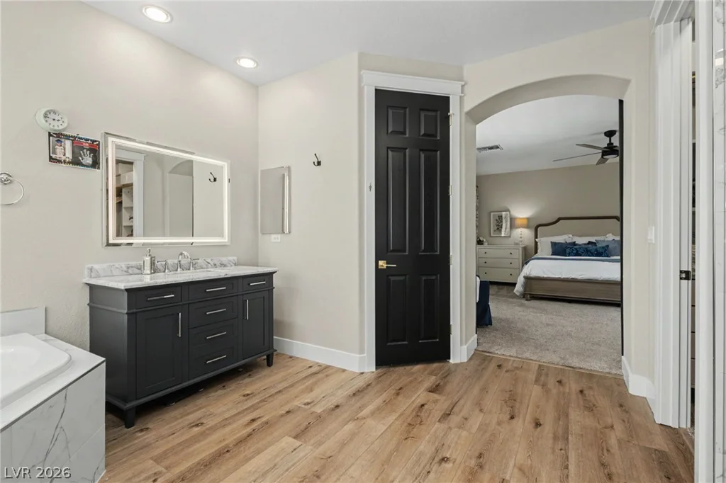 7423 Bretton Oaks, Las Vegas, NV 89166