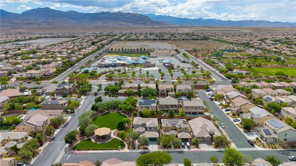 7423 Bretton Oaks, Las Vegas, NV 89166