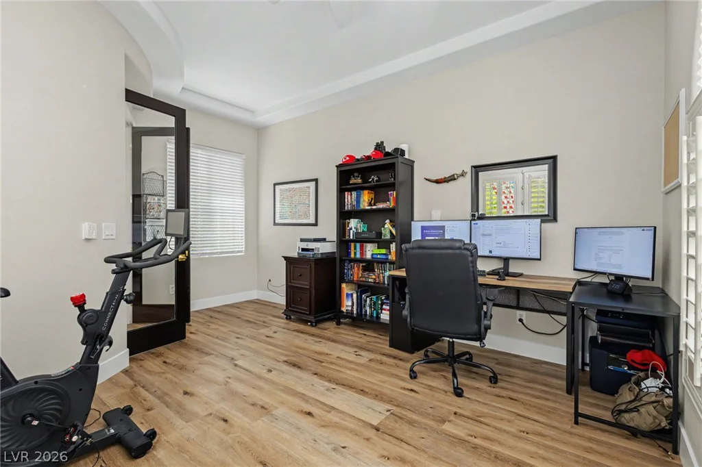 7423 Bretton Oaks, Las Vegas, NV 89166