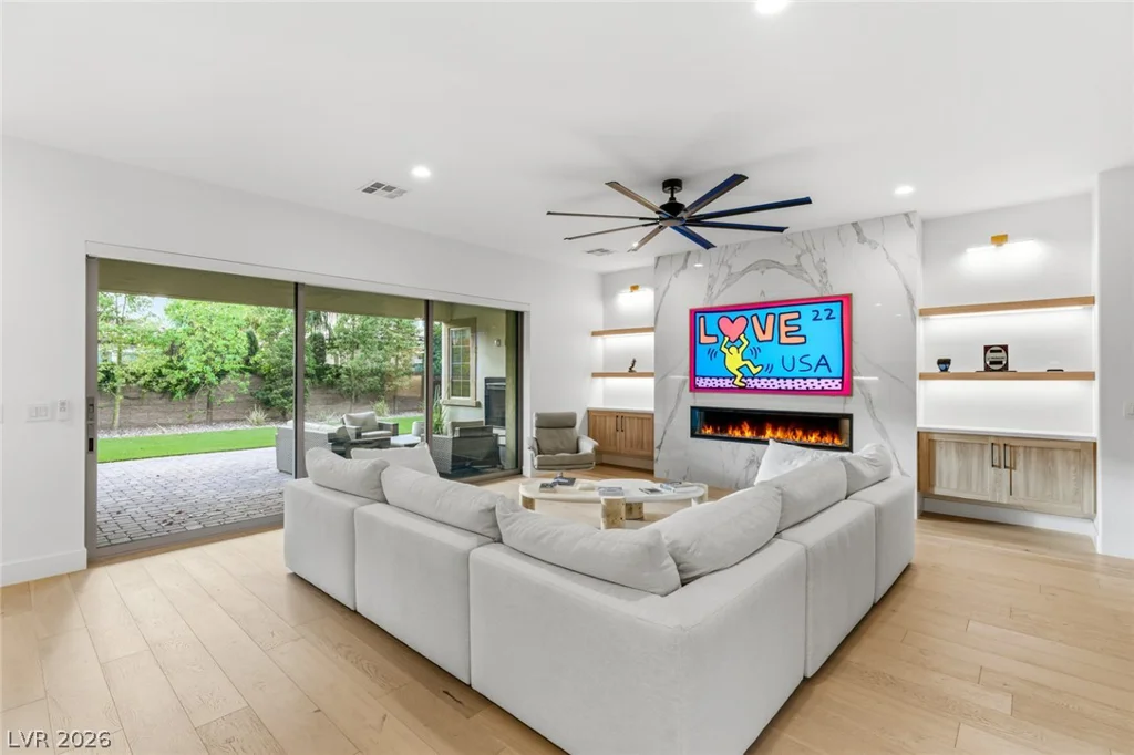 4078 San Franchesca, Las Vegas, NV 89141
