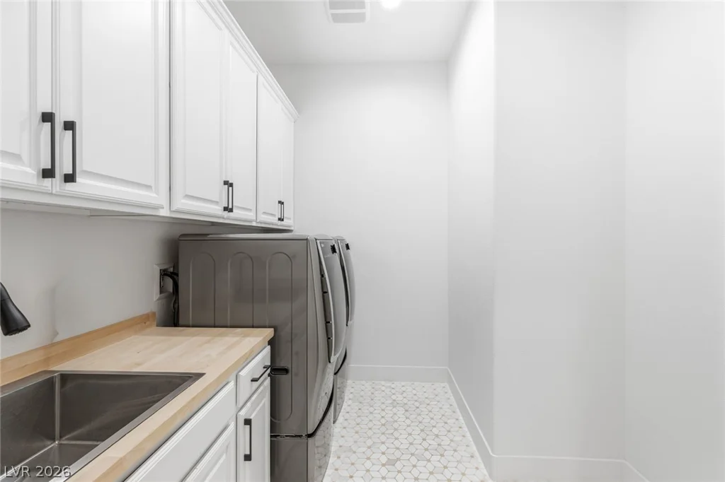 4078 San Franchesca, Las Vegas, NV 89141