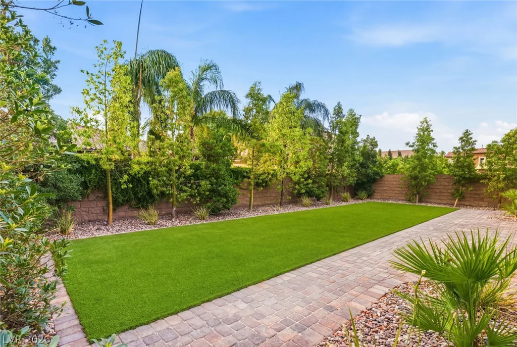 4078 San Franchesca, Las Vegas, NV 89141