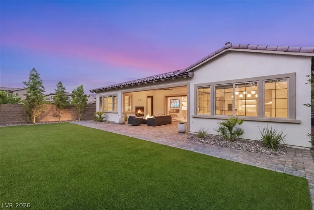 4078 San Franchesca, Las Vegas, NV 89141