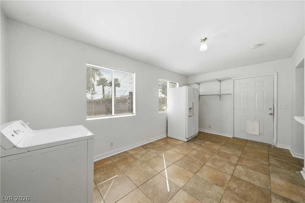 571 National, Henderson, NV 89015