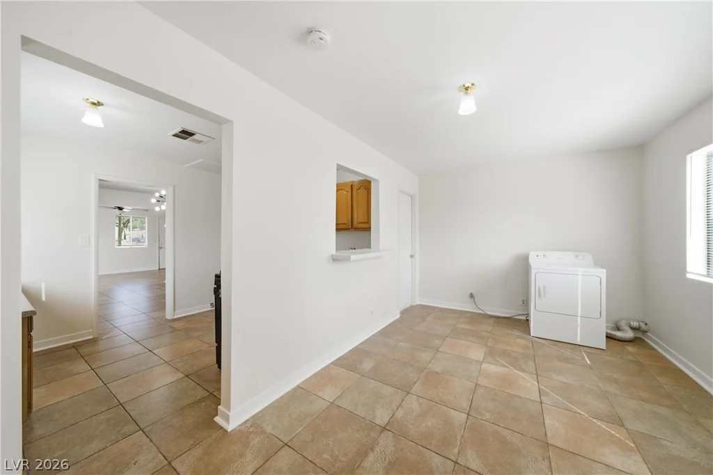 571 National, Henderson, NV 89015