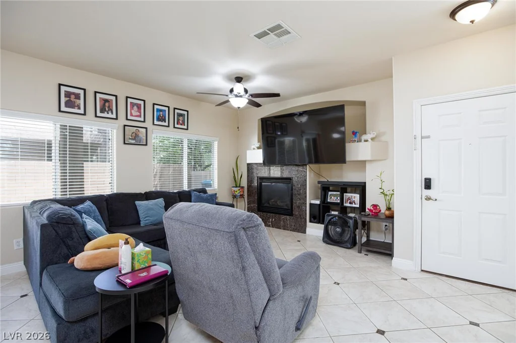 8780 Horizon Wind, Las Vegas, NV 89178