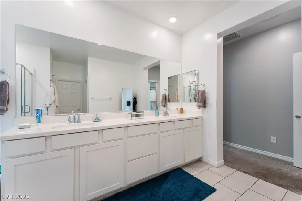 10124 Skye Saddle, Las Vegas, NV 89166