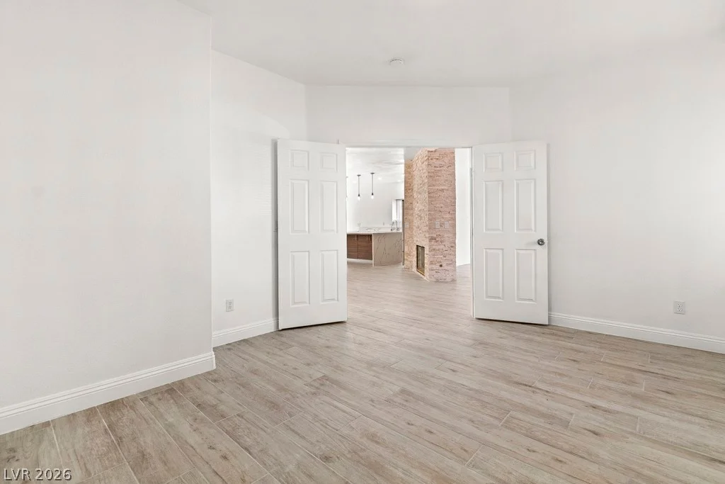 2588 Mizzoni, Henderson, NV 89052
