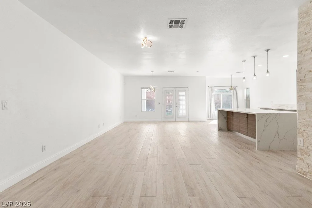2588 Mizzoni, Henderson, NV 89052