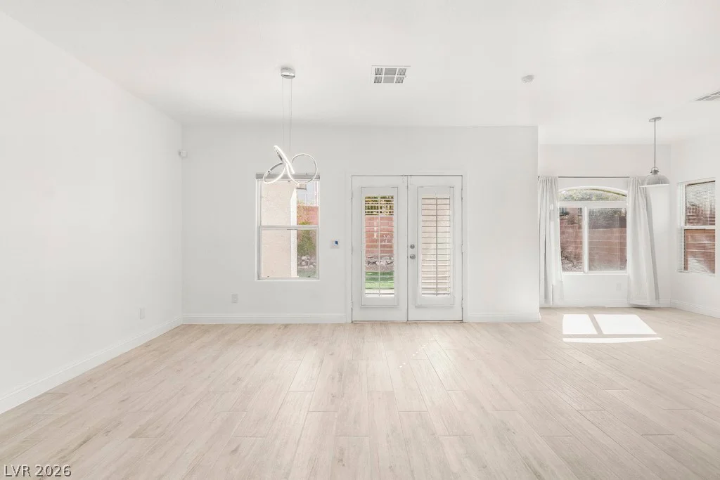 2588 Mizzoni, Henderson, NV 89052