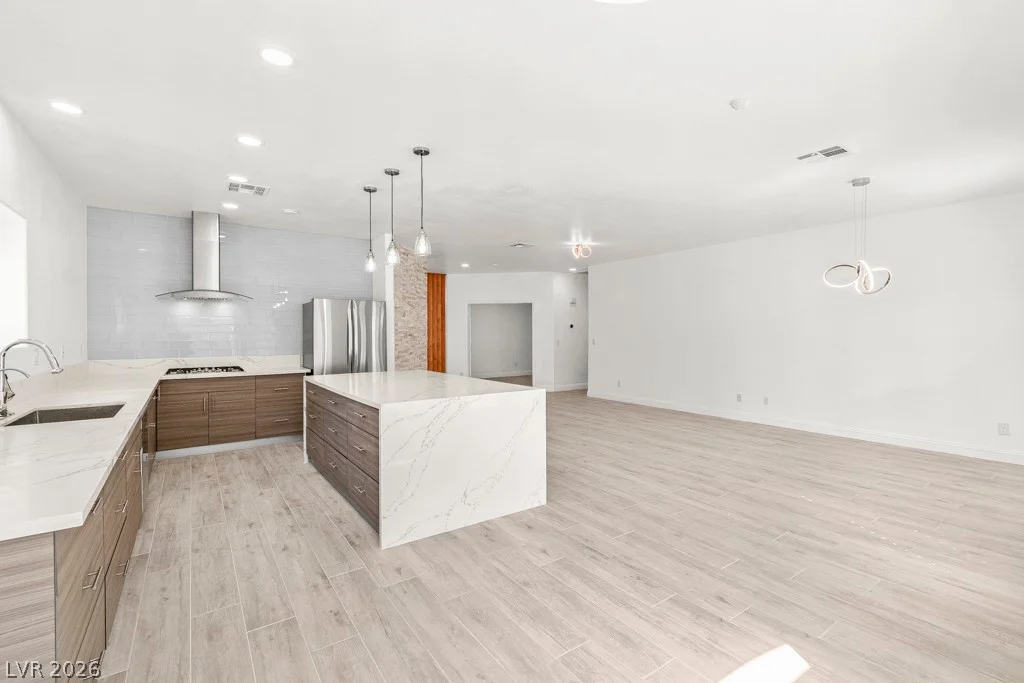 2588 Mizzoni, Henderson, NV 89052