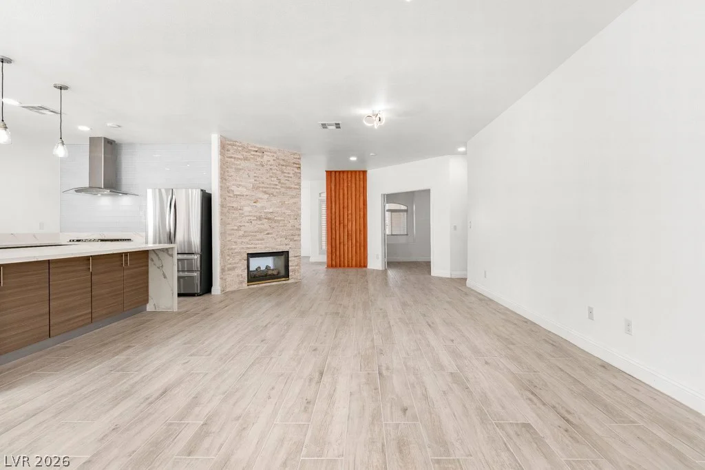 2588 Mizzoni, Henderson, NV 89052