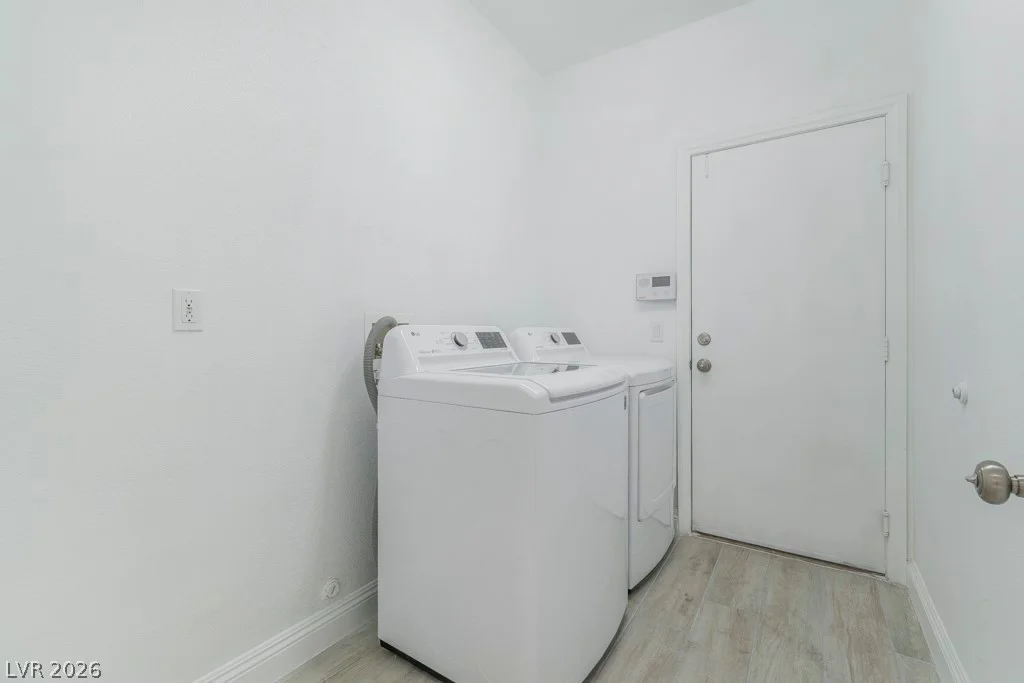 2588 Mizzoni, Henderson, NV 89052