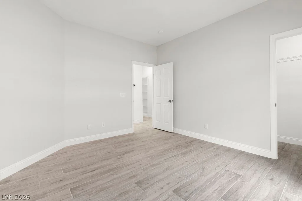 2588 Mizzoni, Henderson, NV 89052