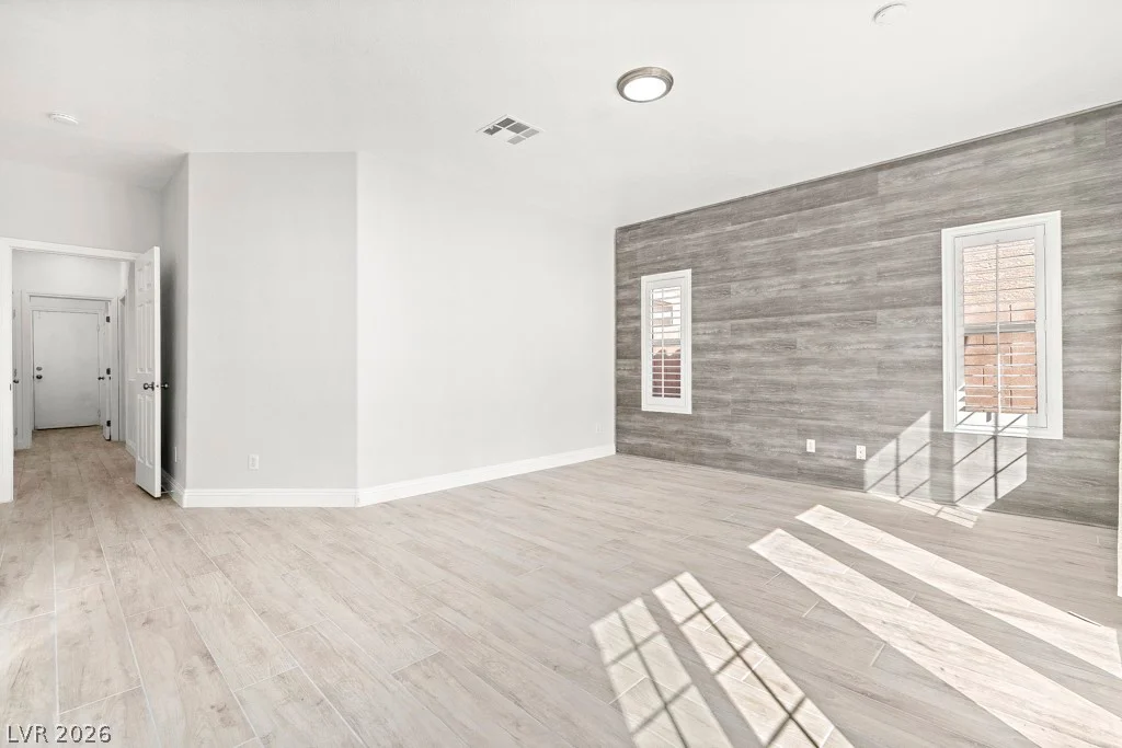 2588 Mizzoni, Henderson, NV 89052