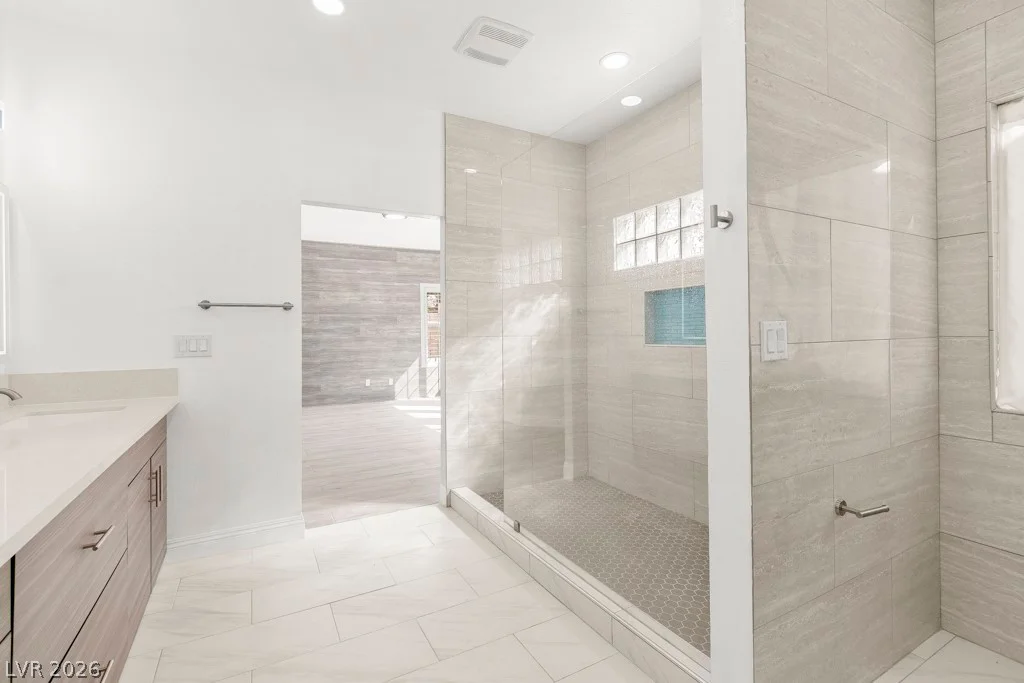 2588 Mizzoni, Henderson, NV 89052
